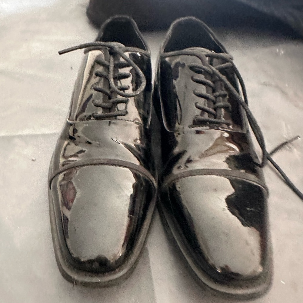 Elegant Black Faranzi Men's Oxfords Size 10